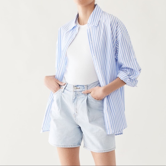 Levi’s Ribcage Shorts - Picture 9 of 11